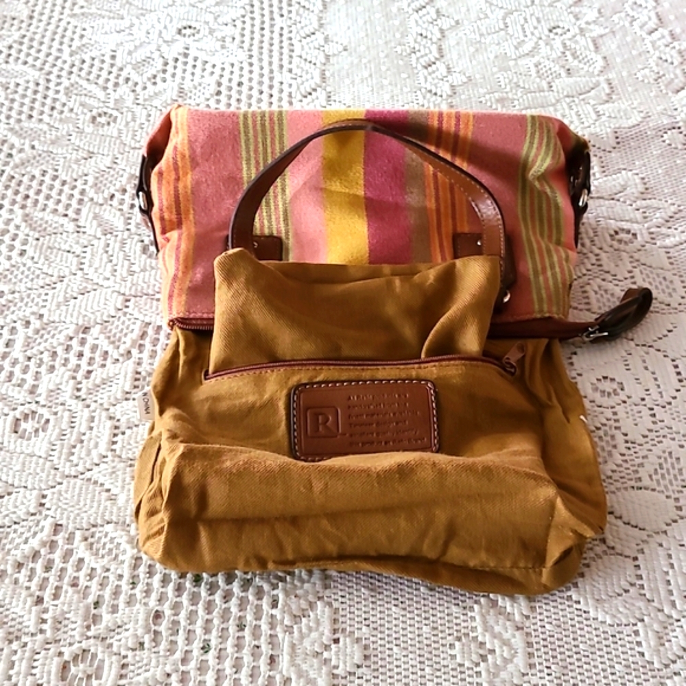 RELIC BAG - Picture 8 of 12